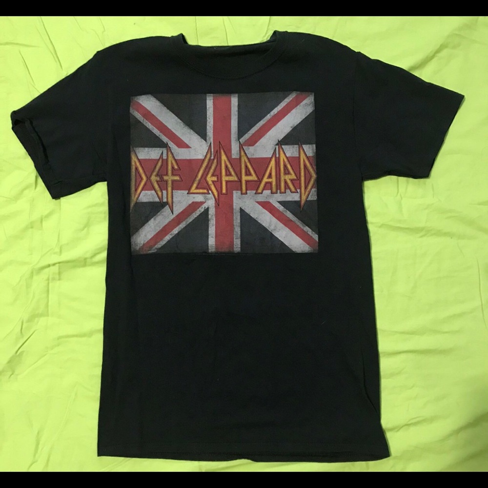 Def Leppard Band T-shirt